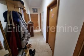 Trsat - prodaja stana, 106,78 m2, balkon!, Rijeka, Appartamento