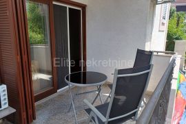 Malinska - prodaja stana sa pgledom na more!, Malinska-Dubašnica, Flat