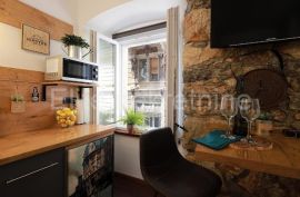 Rijeka, centar grada - prodaja uhodanog apartmana !, Rijeka, Apartamento