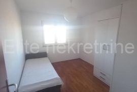 Viškovo, Sroki - prodaja stana, 64 m2, balkon!, Viškovo, Appartment