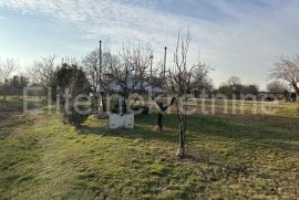 Istra, Žminj - Građevinsko zemljište u malom naselju pored Žminja, Žminj, Terreno