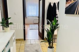 Pula - prodaja stana, 81m2,  trosoban stan u prizemlju!, Pula, Appartment