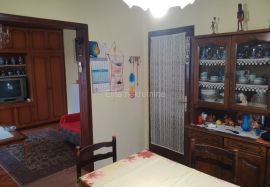 Srdoči - prodaja stana, 61,25 m2, parking!, Rijeka, Appartment