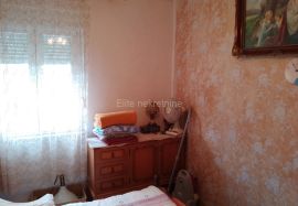 Srdoči - prodaja stana, 61,25 m2, parking!, Rijeka, Appartment