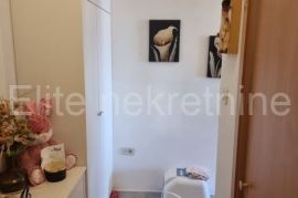 Turnić - prodaja stana, 62 m2, lođa!, Rijeka, Daire