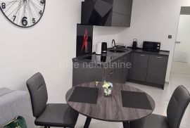 Centar-najam stana 31m2!!!, Rijeka, Wohnung