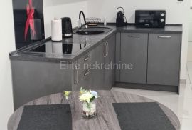 Centar-najam stana 31m2!!!, Rijeka, Wohnung