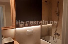 Kantrida - najam stana, 95m2, balkon, parking!, Rijeka, Flat