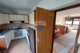 PREDIVNA VISOKA PRIZEMNICA 230m2, KLANJEC, Klanjec, Casa