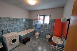 PREDIVNA VISOKA PRIZEMNICA 230m2, KLANJEC, Klanjec, Casa