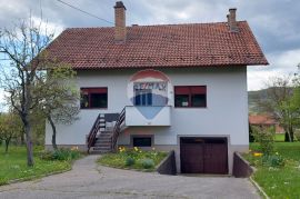 PREDIVNA VISOKA PRIZEMNICA 230m2, KLANJEC, Klanjec, Casa