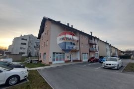 POSLOVNI PROSTOR 70,70m2+terasa 36m2, OROSLAVJE, PRODAJA, Oroslavje, Ticari emlak