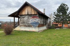 SEOSKO IMANJE POGODNO ZA TURIZAM ILI ŽIVOT NA SELU, Donja Stubica, Ev