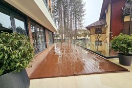 Izuzetan Lux apartman, Wellnes&Spa, Garaža, Čajetina, Διαμέρισμα