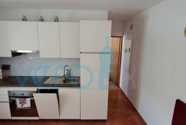 Uvala Soline, otok Krk, stan 31 m2, prizemlje, terasa, prodaja, Dobrinj, Appartement