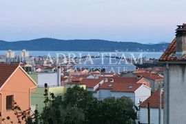 TROSOBNI STAN U BLIZINI SVIH SADRŽAJA ZA ŽIVOT - PLOVANIJA, ZADAR, Zadar, Daire