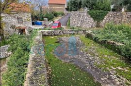 Otok Krk, Dobrinj, Samostojeća kućica 41m2 s okućnicom i panoramskim pogledom, prodaja, Dobrinj, Maison