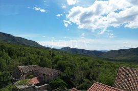 Tribalj spoj modernog i autohtonog, Vinodolska Općina, Kuća