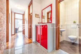 Zagreb, Remete prekrasan peterosoban penthouse NKP 131 m2, Zagreb, Stan