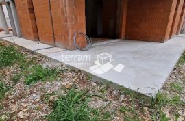 Istra, Pula, Šijana, stan 63,17m2, 2SS+DB, vrt, parking, NOVO!! #prodaja, Pula, Wohnung