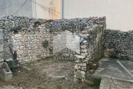 Kuća, Crikvenica s potencijalom, Crikvenica, Maison