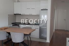 Novi Sad, Adice, Rafaila Šišatovačkog, 3.5, 71m2, Novi Sad - grad, Apartamento