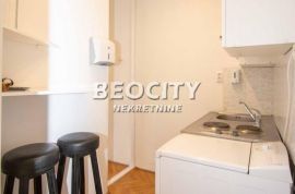 Novi Beograd, YUBC, Bulevar Mihaila Pupina , 2.0, 36m2, Novi Beograd, Stan