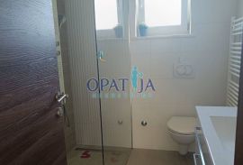 Opatija-Pobri, stan 3s+DB, 1.kat, s balkonom, Opatija - Okolica, شقة