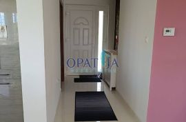 Opatija-Pobri, stan 3s+DB, 1.kat, s balkonom, Opatija - Okolica, شقة