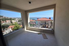 Opatija blizina centra stan 2.kat, 3S+DB, 139.06 m2, Opatija, Διαμέρισμα