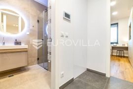 Branimirova, luksuzan dvosoban stan 60 m2 s parkingom NOVOGRADNJA, Zagreb, Wohnung