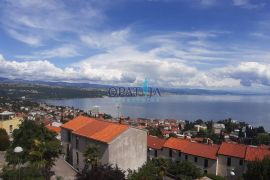 Opatija blizina centra stan, 2S+DB, 54.69 m2, 2.kat, Opatija, Appartamento