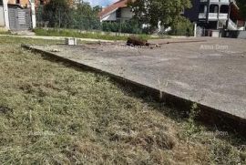 Građevinsko zemljište Prodaje se građevinsko zemljište, 500 m2, Pula, Pula, Terra