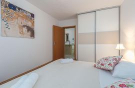 Apartmanska kuća na prodaju, Buje,okolica, Istra, Buje, بيت