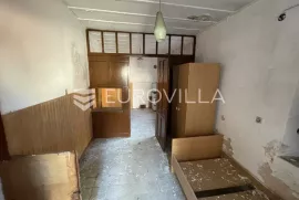 Ston, prekrasna tradicionalna kamena kuća, 450 m2, Ston, Famiglia