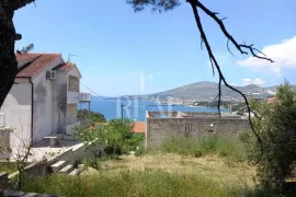 Otok Čiovo građevinsko zemljište 3700 m2, Trogir, Terrain