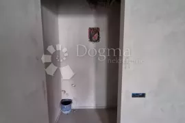 Stan u strogom centru grada, Pula, Apartamento