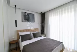 Opatija, Vila sa 6 apartmana, Opatija, Дом