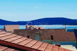 Vodice! Apartman u centru s pogledom na more! Novija gradnja i blizina plaže!, Vodice, Stan