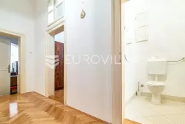 Zagreb, Ilica, uređen dvosoban stan 130 m2, Zagreb, Διαμέρισμα