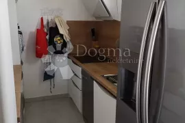 Malinska, apartman sa pogledom na more, Malinska-Dubašnica, Flat