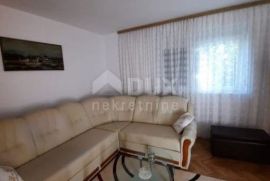 ZADAR, SABUNIKE - Prostrana apartmanska kuća s velikom okućnicom, Privlaka, بيت