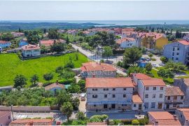 Poreč, okolica, istarska kamena kuća sa puno potencijala na super lokaciji!, Poreč, Дом