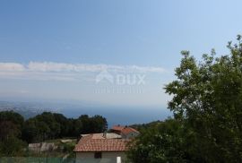 OPATIJA, BREGI - građevinski teren 1831m2 s panoramskim pogledom na more za obiteljsku kuću / villu / apartmane / kuću za iznajmljivanje sa bazenom / kuću za odmor sa bazenom, Matulji, Terreno