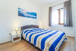 ISTRA, POREČ - Apartmanska kuća u blizini Poreča, Poreč, Casa