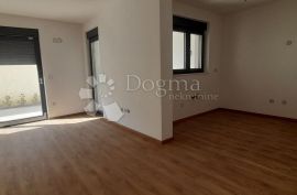 ZADNJI DVOETAŽNI STAN ČAKOVEC JUG U PRODAJI!, Čakovec, Appartement