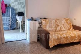 NOVI VINODOLSKI - Kuća sa 4 apartmana iznad centra, Novi Vinodolski, بيت