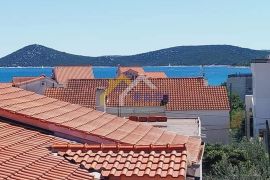 RENOVIRANI 3-SOBNI STAN BLIZU PLAŽE-VODICE, Vodice, Daire