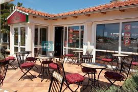 TRIBUNJ - uhodani mini hotel i caffe bar, izvrsna lokacija, Vodice, Gewerbeimmobilie