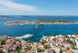 Dvoetažni apartman s vrtom, Šibenik - Okolica, Wohnung